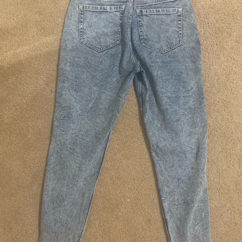 Jeans trendy ! Cool denim loose leg fit !